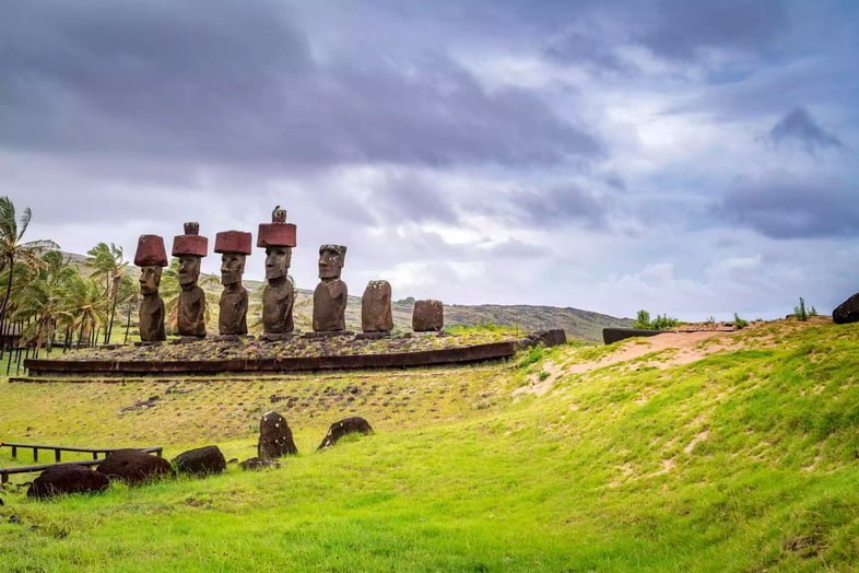 Монолитные статуи на острове Пасхи